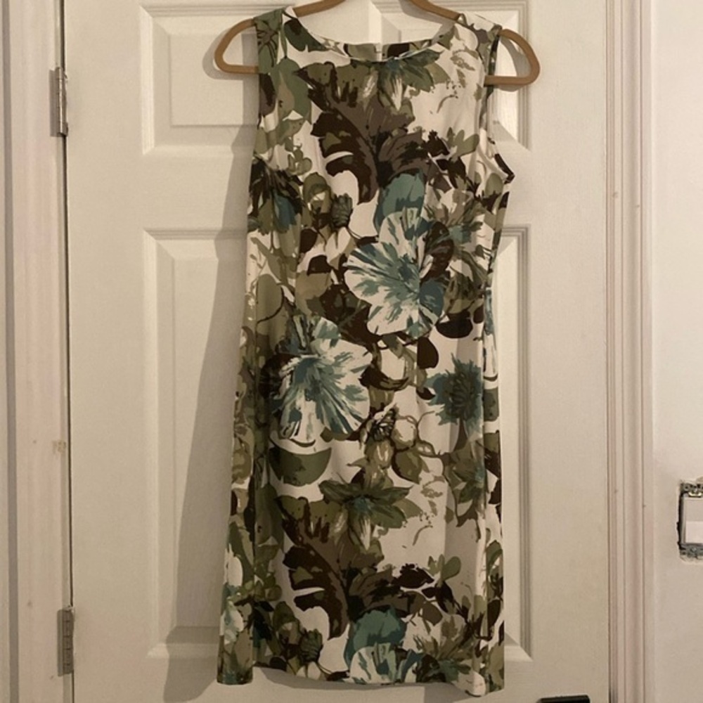 Connected Floral Green dress